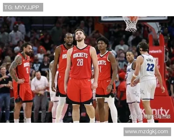 火箭队在与魔术队的激烈对决中以114比107取得胜利展现强大实力 火箭队在与魔术队的激烈对决中以114比107取得胜利展现强大实力